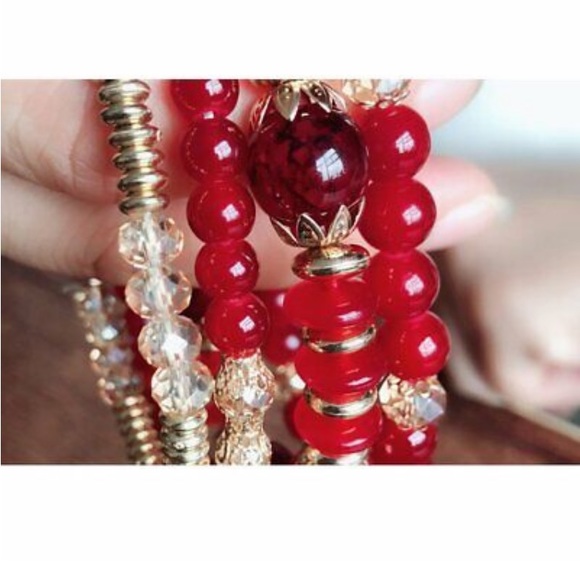 Crystal Red Bead Multi-layer Set of 4 Bracelet - Picture 6 of 7